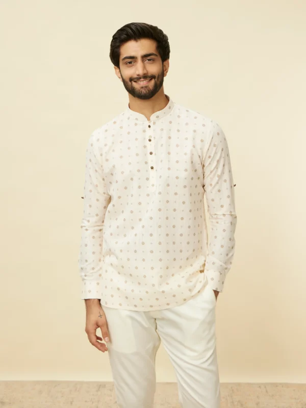 Star White Shankh Printed Short Kurta