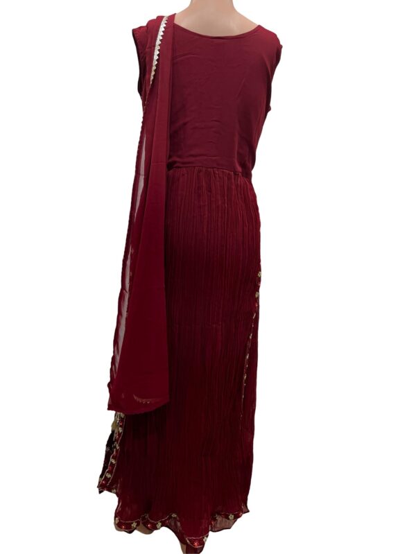 Radiant Red Naira Cut Embroidered Georgette Kurta Set - Image 3